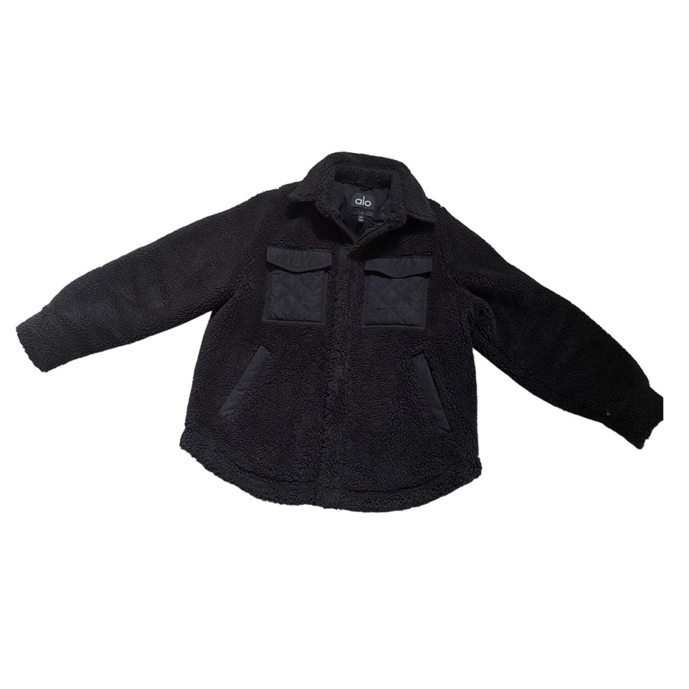 Alo Yoga Sherpa Utility Jacket Fleece Quilted Pocket Shacket missing a snap S
